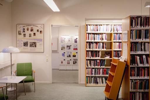 KvinnSam library